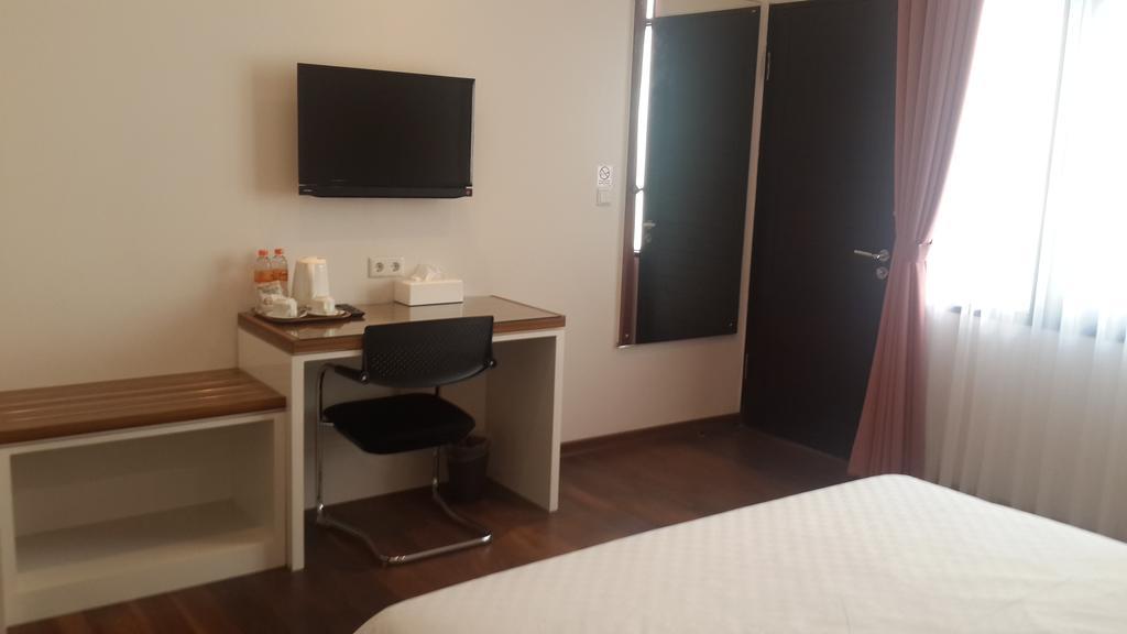 Hotel Dago Teuku Angkasa 14 Bandung Habitación foto